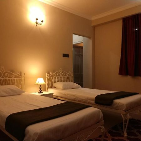 Rockski Boutique Bed&Breakfast Shillong Exteriör bild