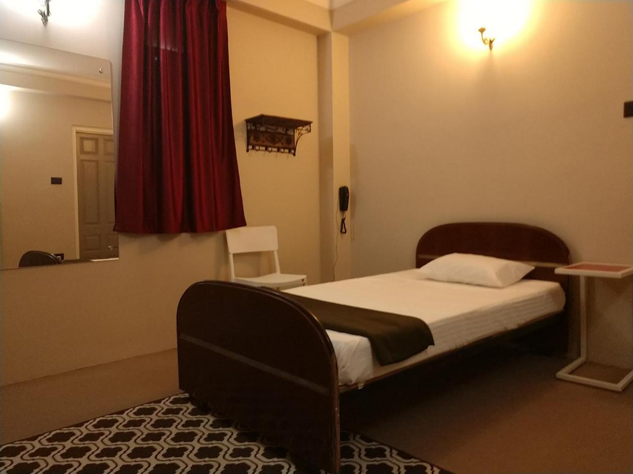 Rockski Boutique Bed&Breakfast Shillong Exteriör bild