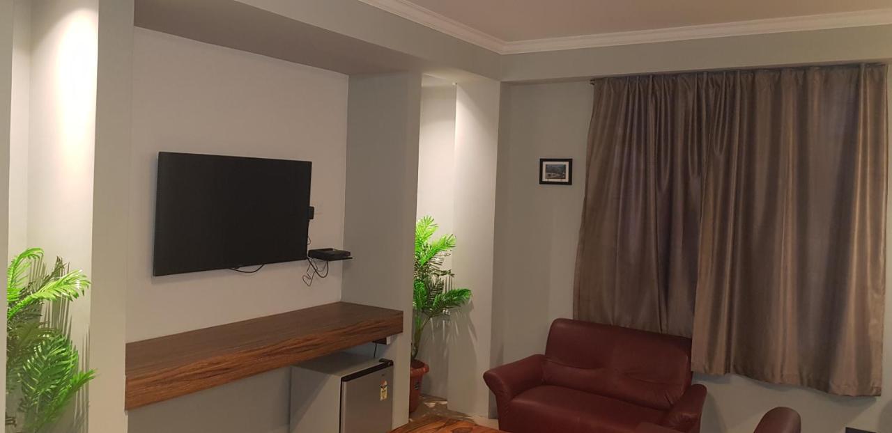 Rockski Boutique Bed&Breakfast Shillong Exteriör bild